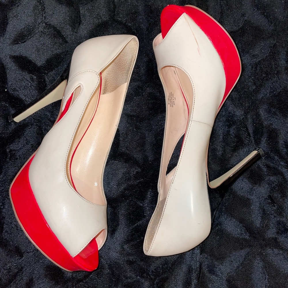 3 1/2 inch heels in good condition